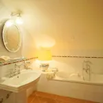 Tenuta D'elci - Relax E Piscina Nel Bosco *