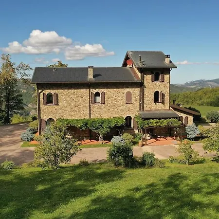 Tenuta D'elci - Relax E Piscina Nel Bosco Villa Casteldelci