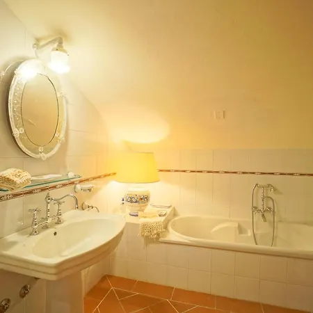 Tenuta D'elci - Relax E Piscina Nel Bosco *