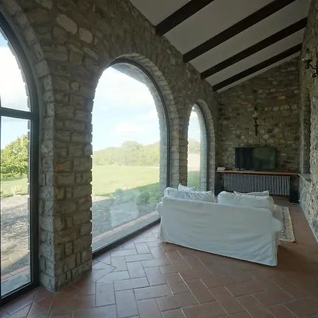 빌라 Tenuta D'elci - Relax E Piscina Nel Bosco Casteldelci