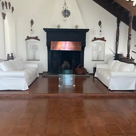 Tenuta D'elci - Relax E Piscina Nel Bosco Villa