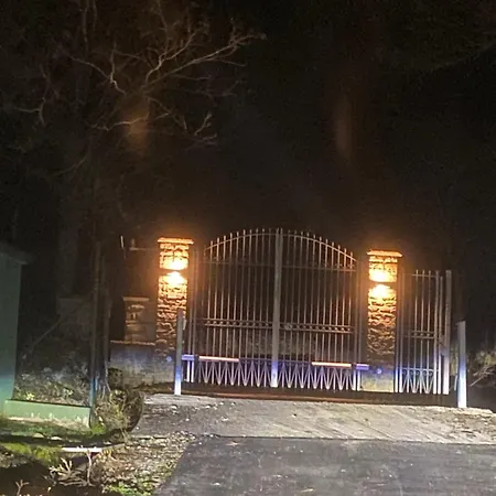 Tenuta D'elci - Relax E Piscina Nel Bosco Villa Casteldelci