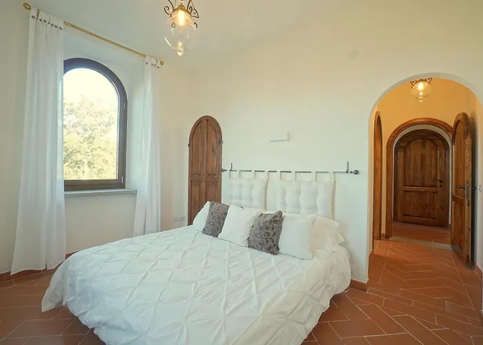 Villa Tenuta D'elci - Relax E Piscina Nel Bosco Casteldelci